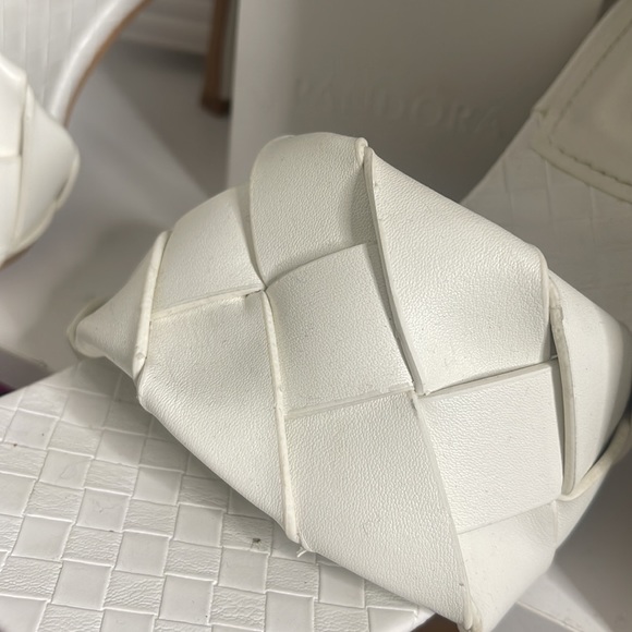 COPY - JLUXLABEL Lemonade Heels - Picture 8 of 10